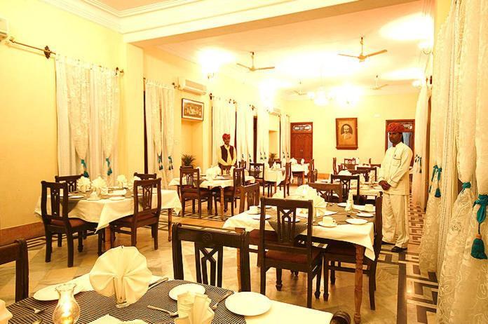 Indra Vilas Alsīsar Extérieur photo